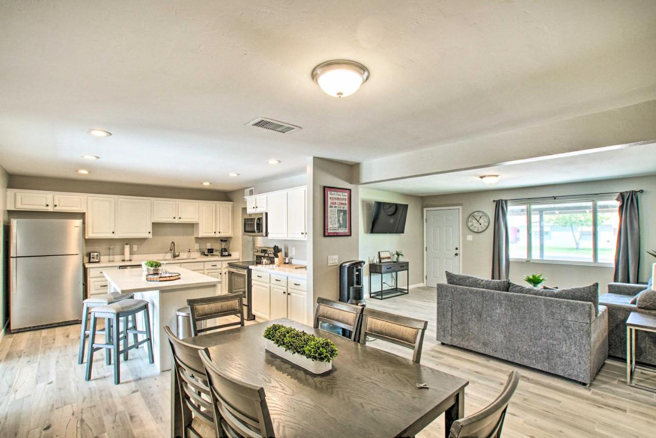 Stylish And Central Mesa Home With Private Pool! Exterior foto